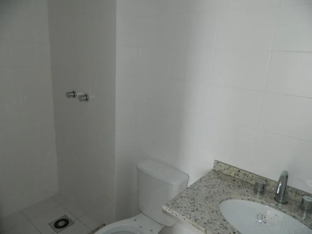 Балкон з грилем та 2 спальні: квартира 70 м² — photo 51