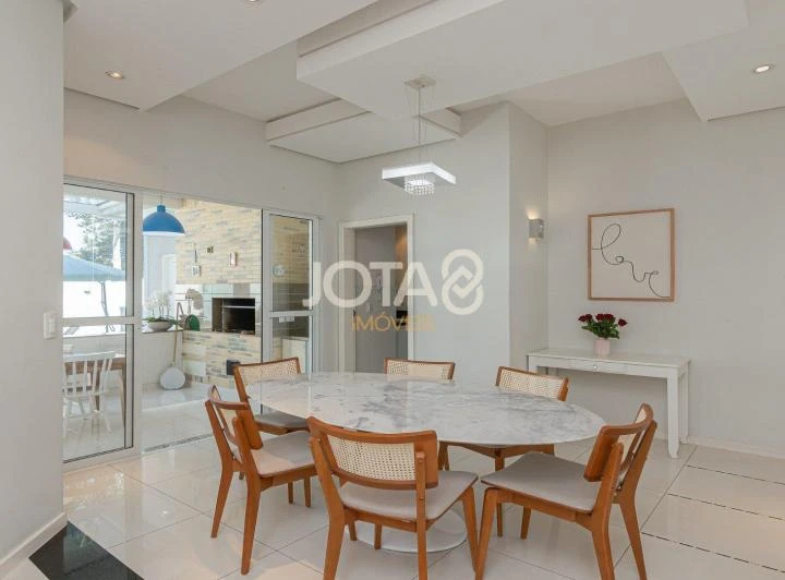 Gated community house with 3 bedrooms and balcony — photo 8