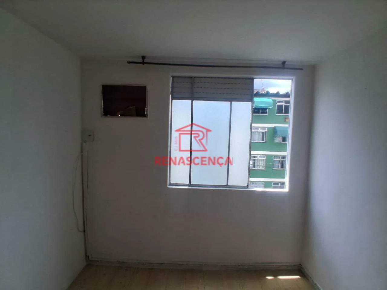 Apartamento com piso de madeira ou laminado, Taquara — photo 16