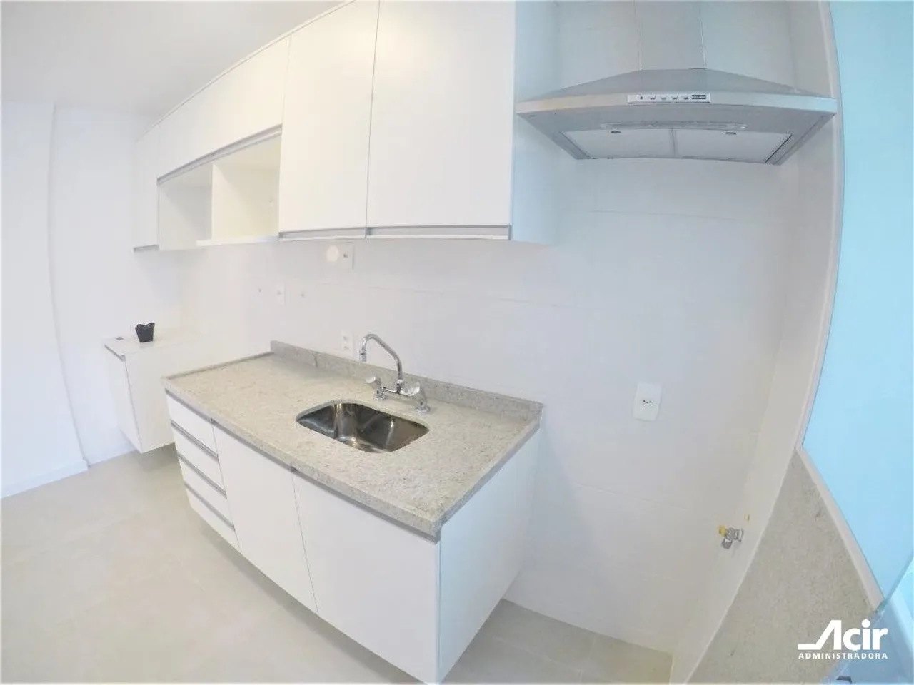 2-bedroom apartment with 3 bathrooms and 64 m² — photo 10