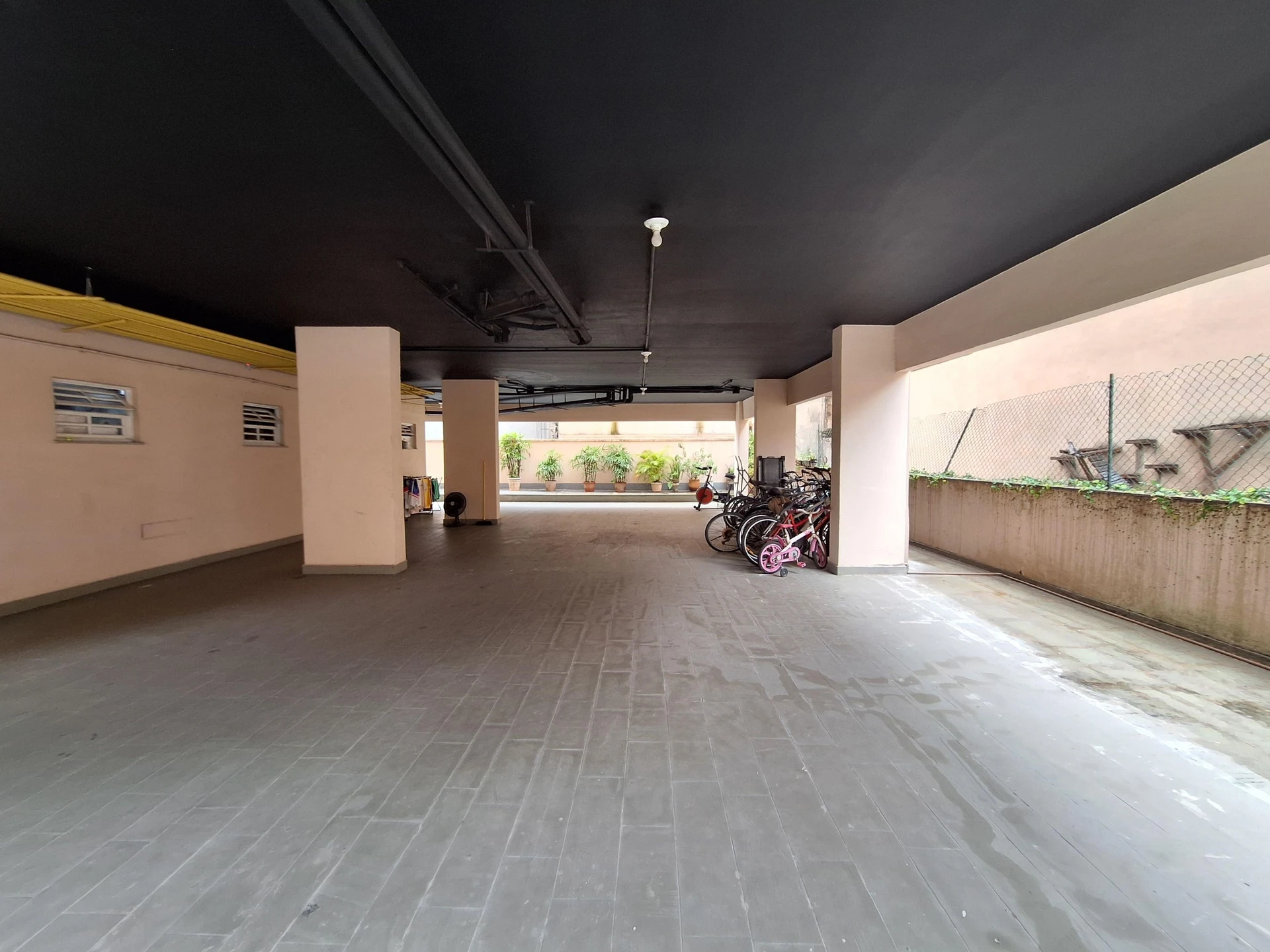 Apartamento de 75 m² com jacuzzi e varanda envidraçada — photo 39