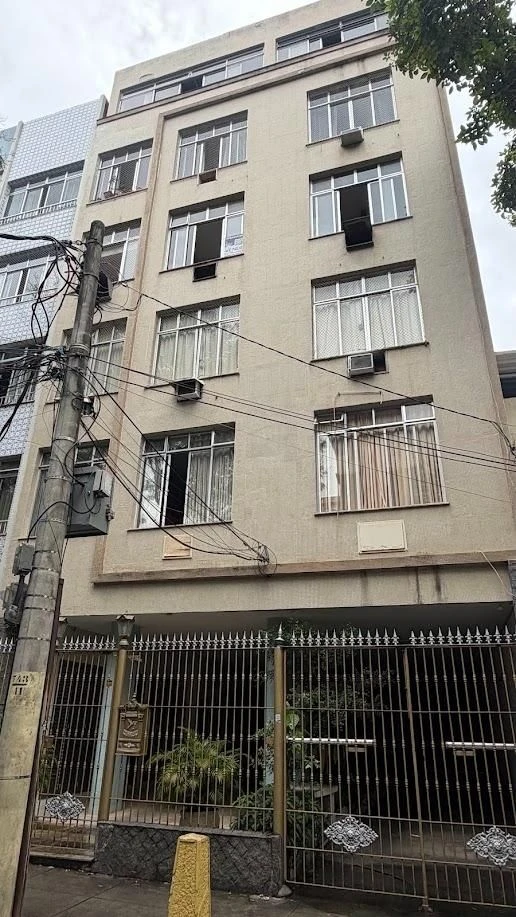 3-bedroom apartment with a home office in Rio de Janeiro — photo 18