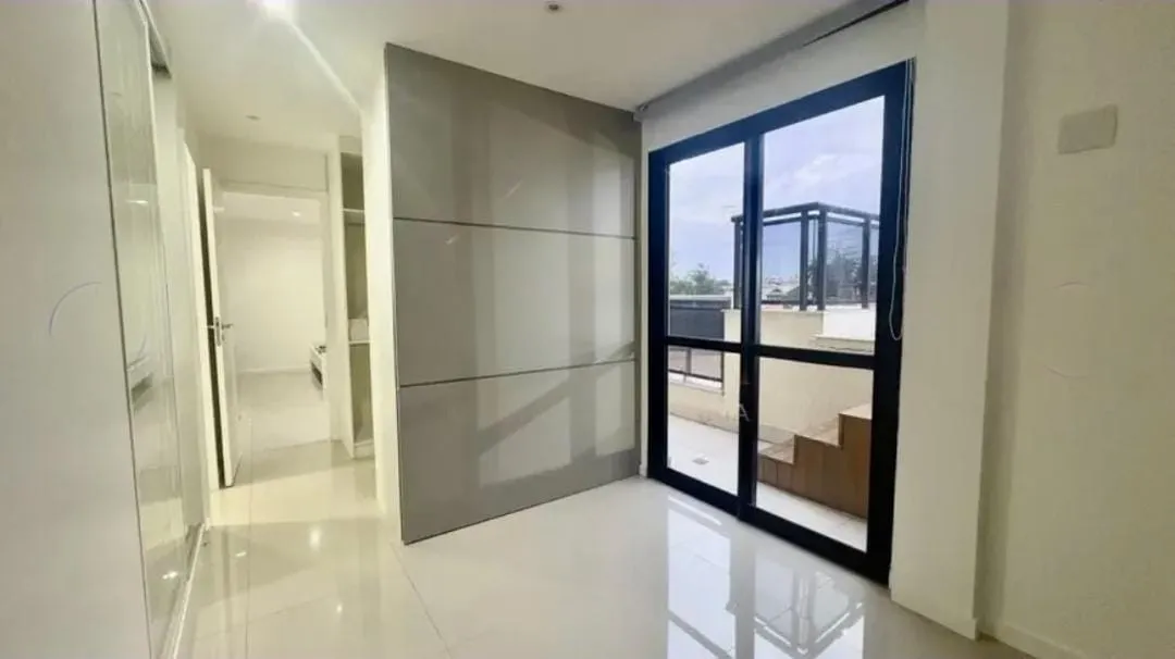 Apartamento mobiliado com 3 dormitórios e vaga para 2 carros — photo 15