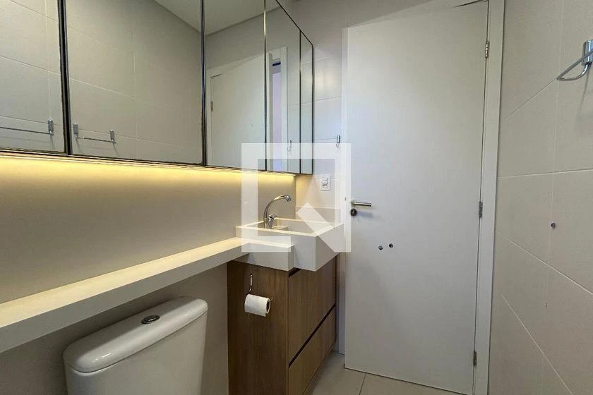 83 m² apartment with a washing machine and a home office — photo 33