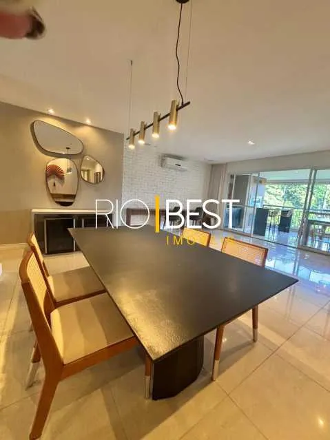 Apartamento com 3 suítes, 5 banheiros e varanda envidraçada — photo 14