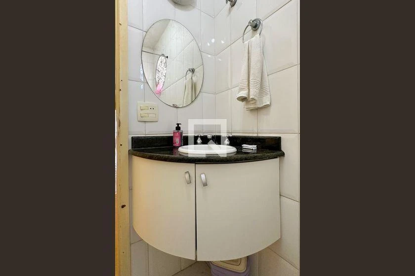 Apartamento de 3 quartos com cozinha a gás e 110 m² — photo 46