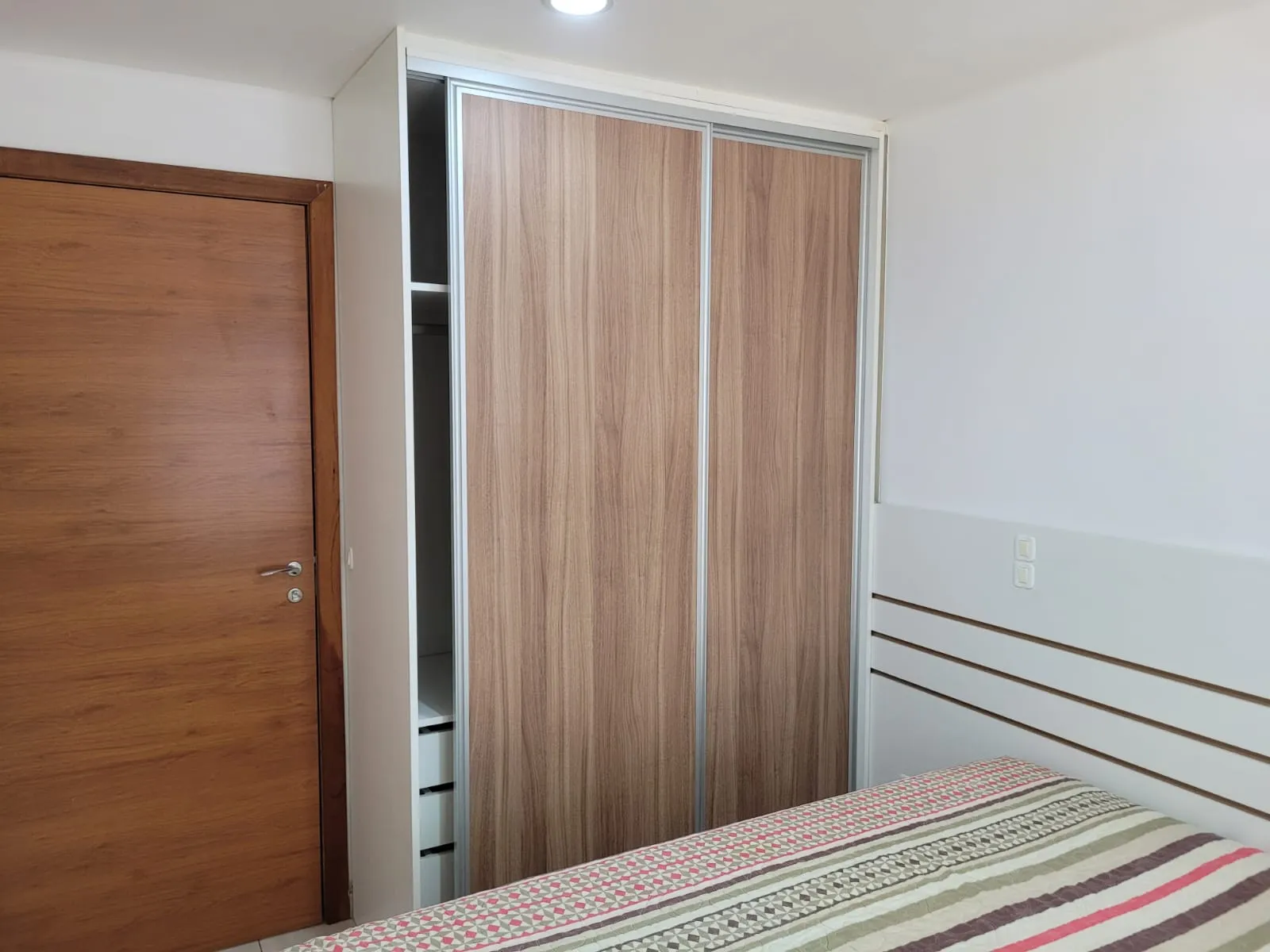 Furnished 45 m² apartment with 1 bedroom and balcony — photo 5