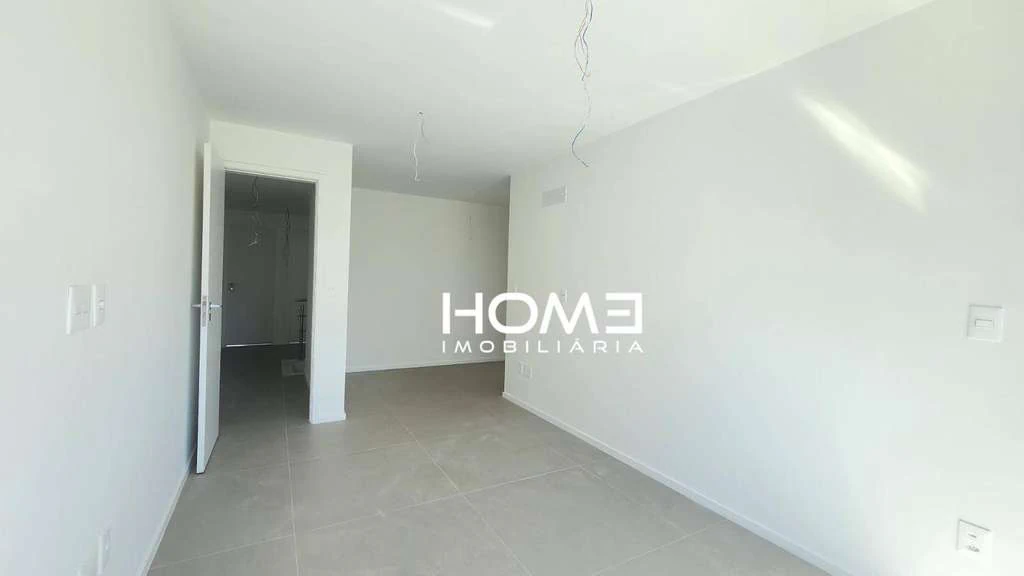 Casa com 4 suítes e 450 m² com 4 vagas — photo 23