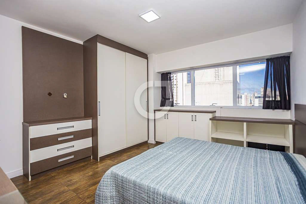 Furnished 44 m² studio with 1 parking spot — photo 3
