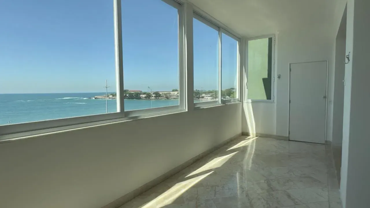 Apartamento mobiliado com 3 quartos e 3 banheiros — photo 6