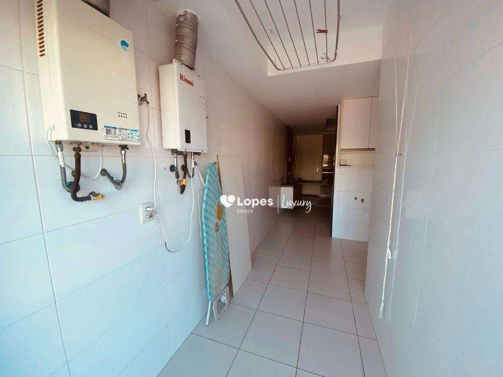 Furnished apartment with 4 bedrooms and mountain views — photo 20