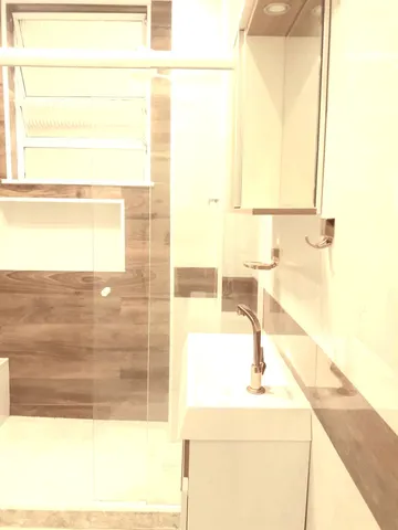Rental apartment with 120 m², 3 bedrooms and 3 bathrooms — photo 12
