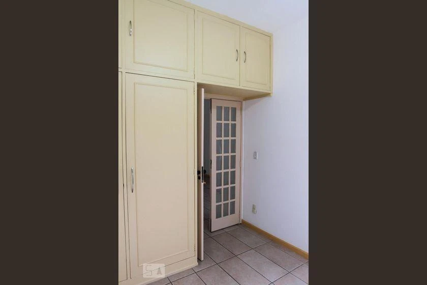 Apartamento com 2 quartos e 80 m², 2 banheiros — photo 2