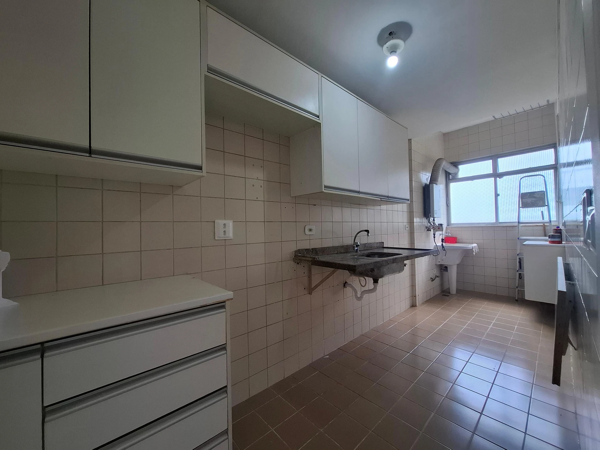 2 quartos e janelas do piso ao teto: apartamento de 75 m² — photo 14