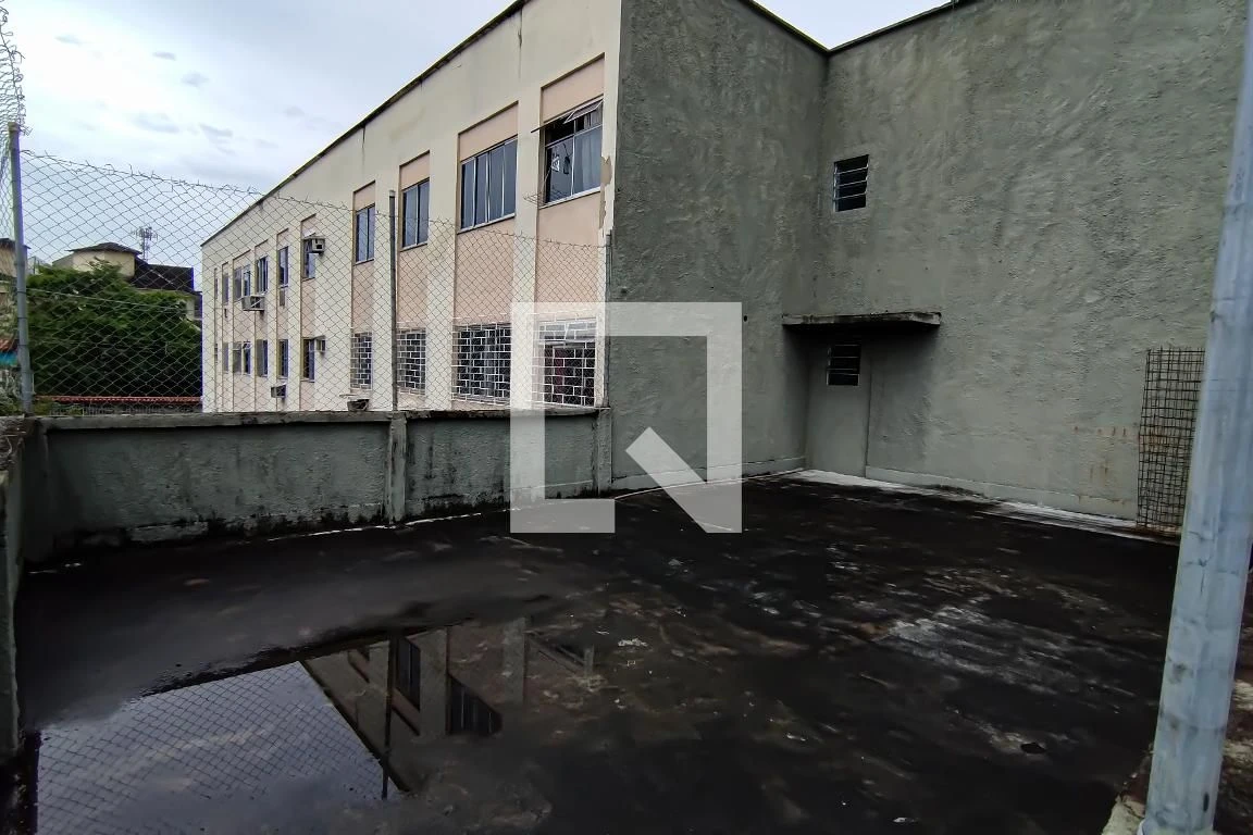 2-bedroom apartment with a washing machine — photo 26