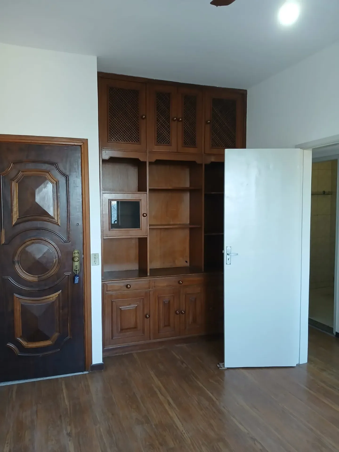 Apartment on the 1st floor with a water view — photo 11