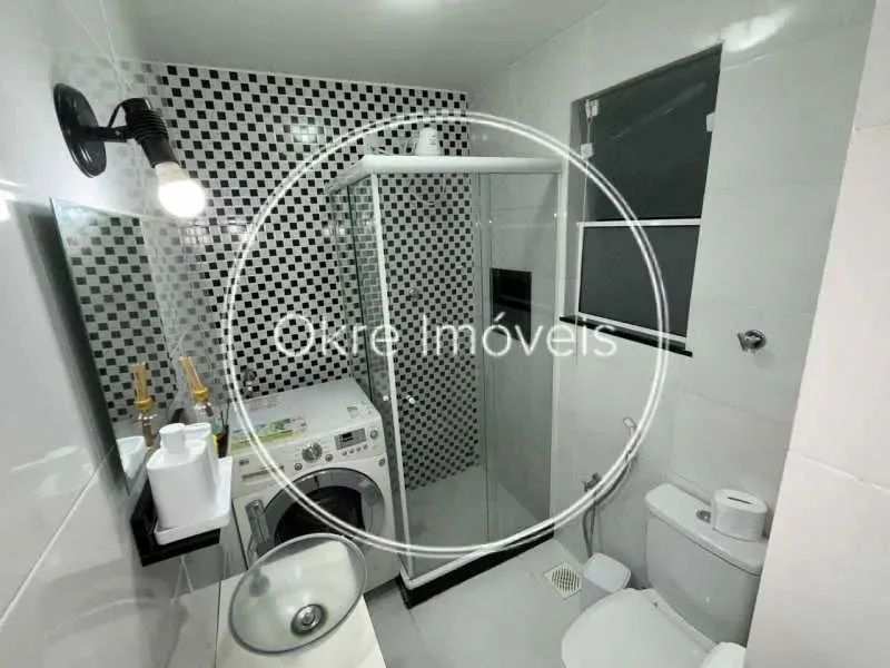 Furnished studio with 1 bedroom and 1 bathroom — photo 6