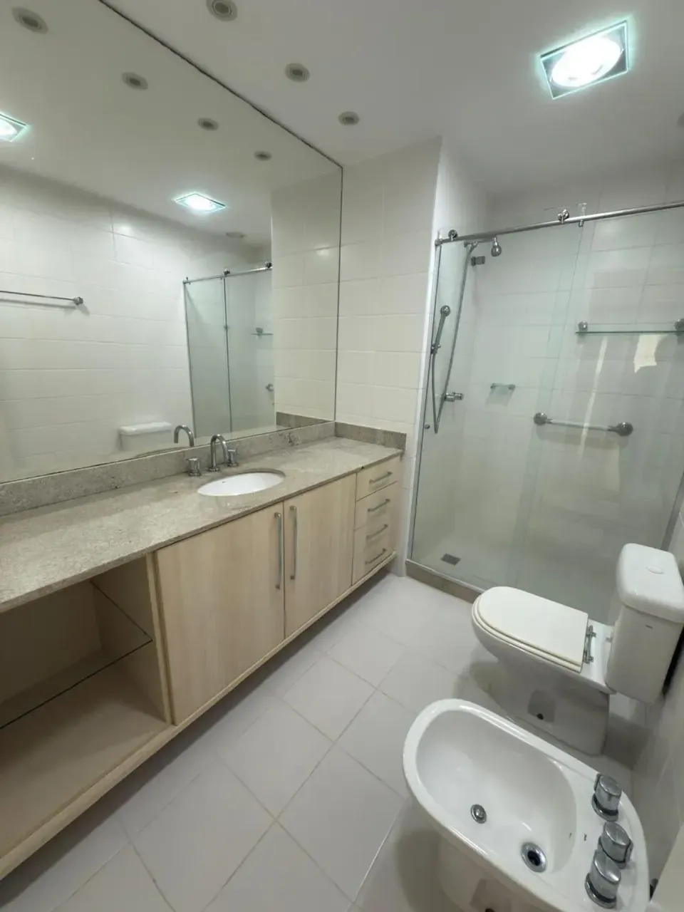 Apartamento mobiliado 4 quartos com varanda fechada — photo 8