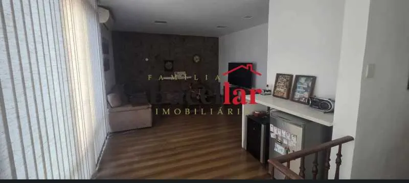 Furnished duplex top-floor with 3 bedrooms and 4 baths — photo 10