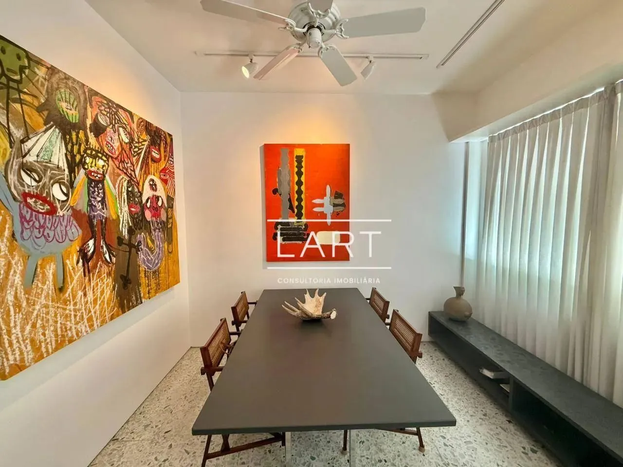 Furnished 2-bedroom apartment with 3 bathrooms — photo 6