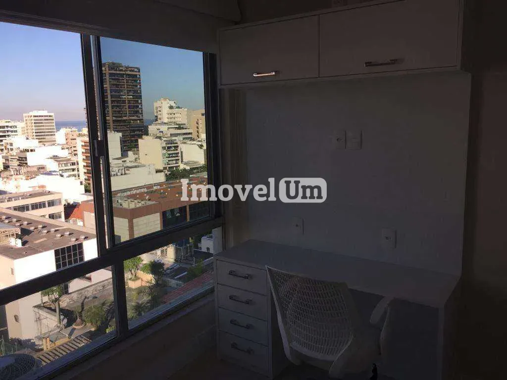 Apartment with 3 bedrooms and built-in wardrobes — photo 16