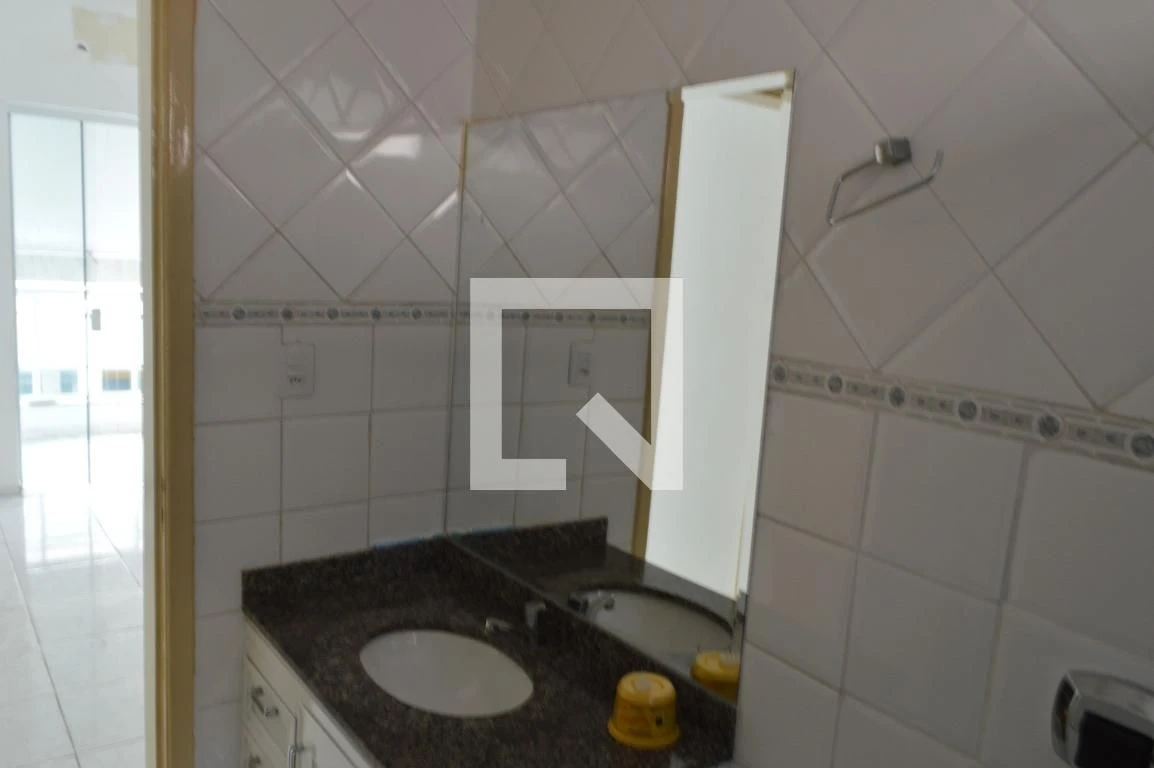 Casa de 3 dormitorios con balcón y jardín privado — photo 7