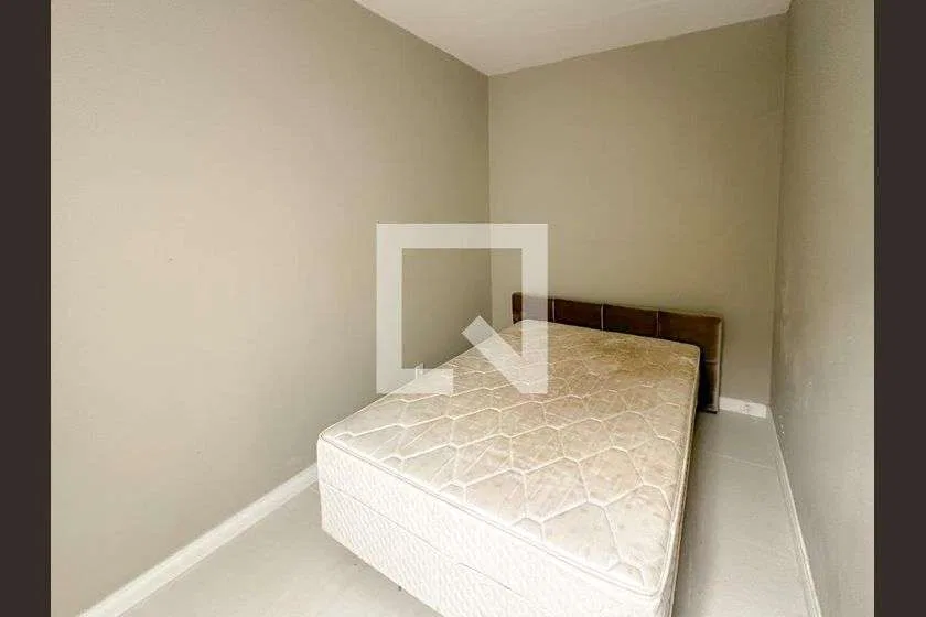 Casa de 2 dormitorios, 1 con baño propio, 300 m² — photo 24