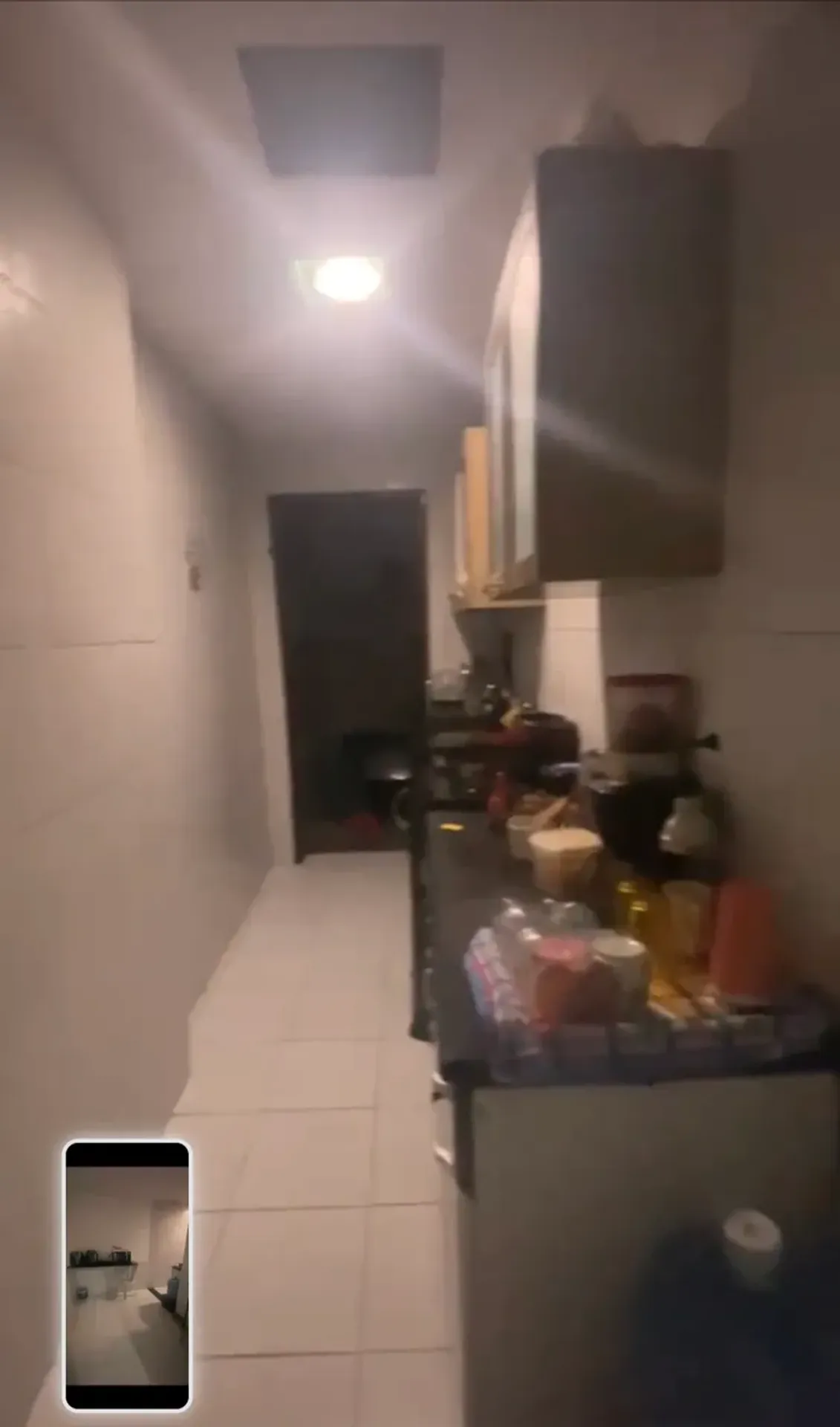 House with 3 bedrooms, including 1 en-suite, and closed kitchen — photo 7