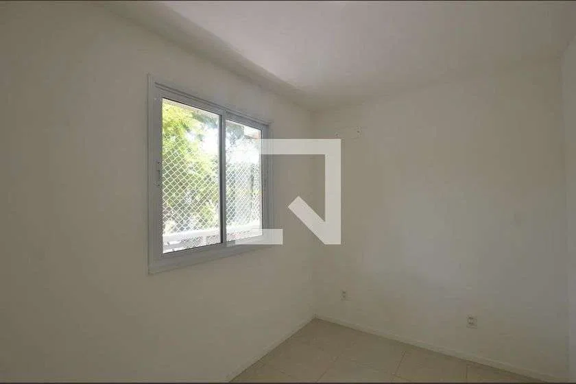 4-bedroom apartment in a building with a gym — photo 29