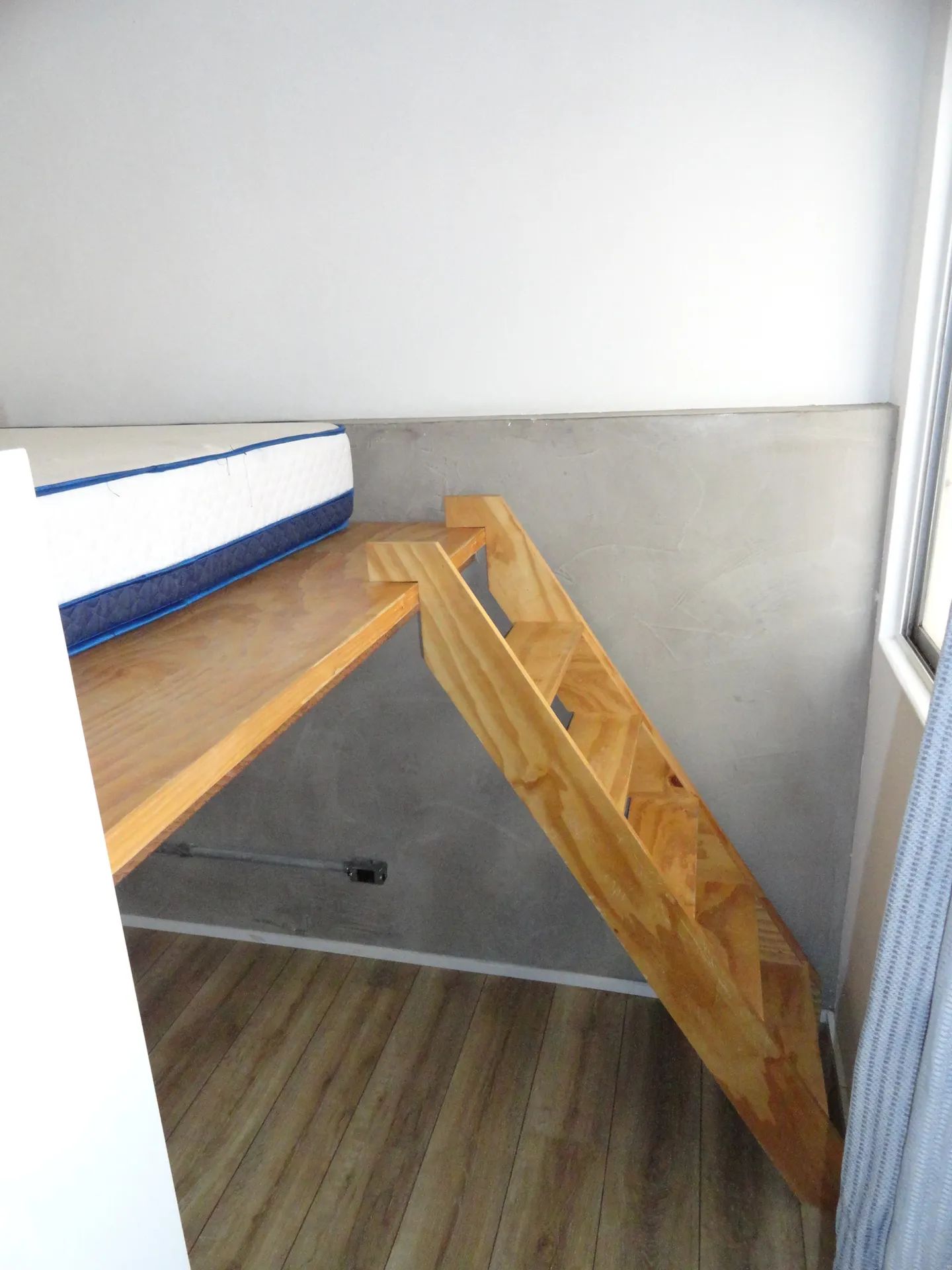 One-bedroom apartment with a home office — photo 4