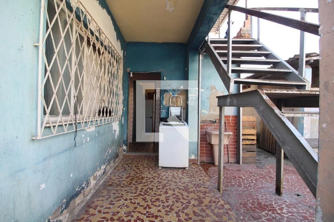 Casa mobiliada com 2 quartos e cozinha a gás — photo 22