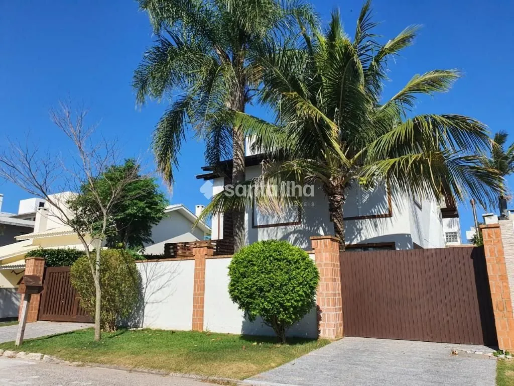 Casa com 7 quartos e 3 suítes, 450 m² e 2 vagas — photo 2