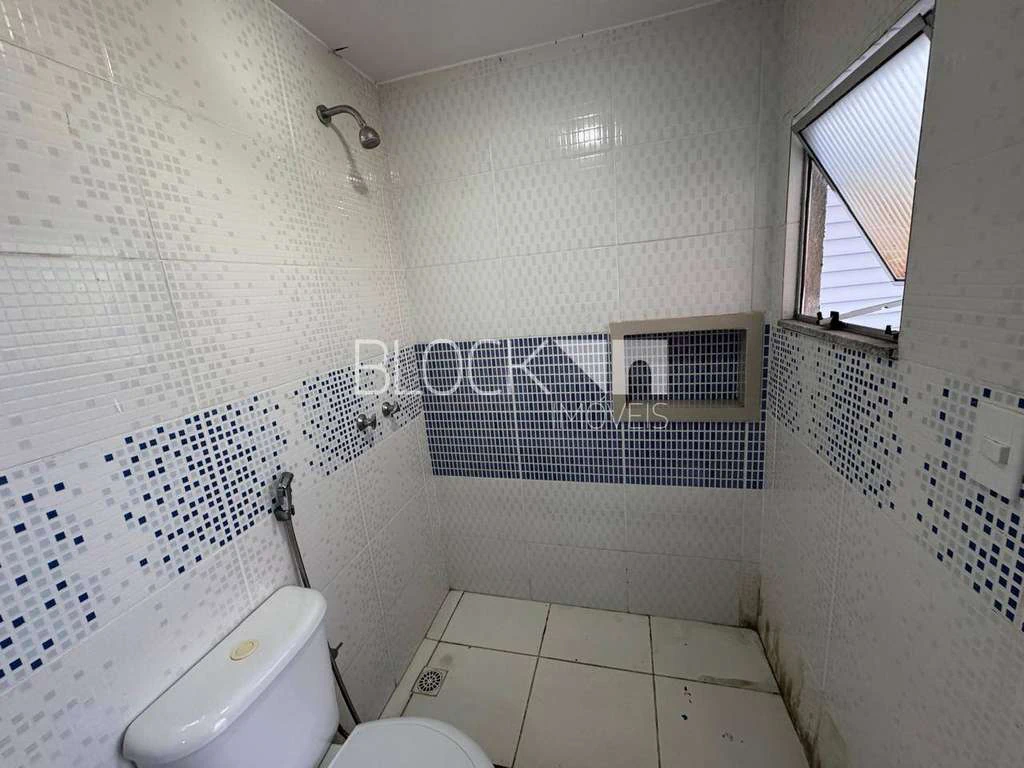 Furnished duplex with 4 bedrooms and 2 en-suite baths — photo 15