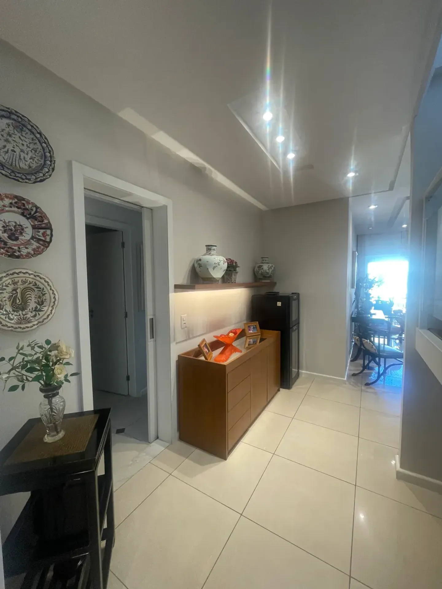 Furnished apartment with 4 bedrooms and 4 bathrooms — photo 4