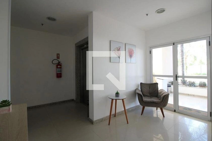 3-bedroom apartment in a building with a sauna — photo 40