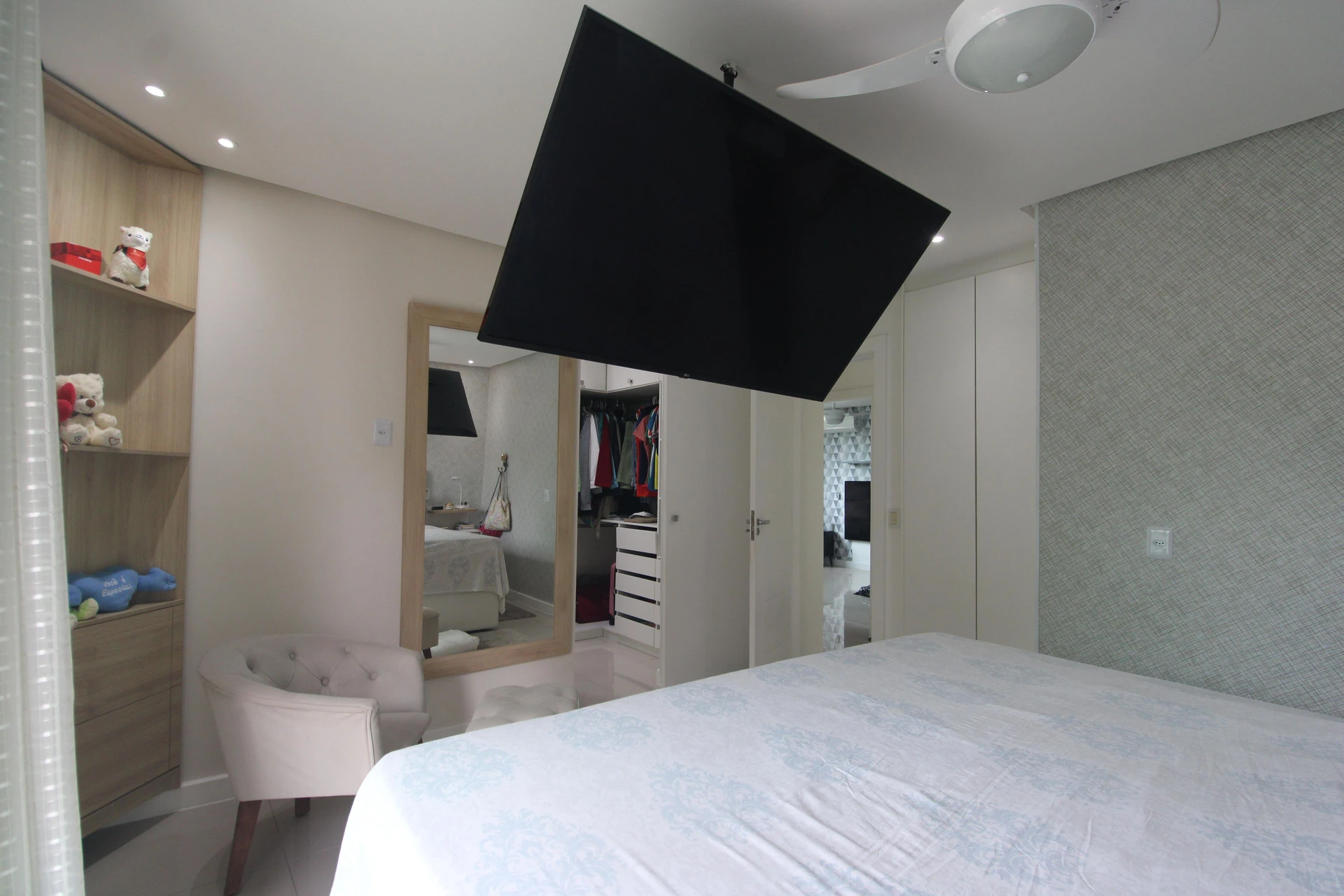 Casa mobiliada com 3 suítes e cozinha aberta com fogão a gás — photo 5