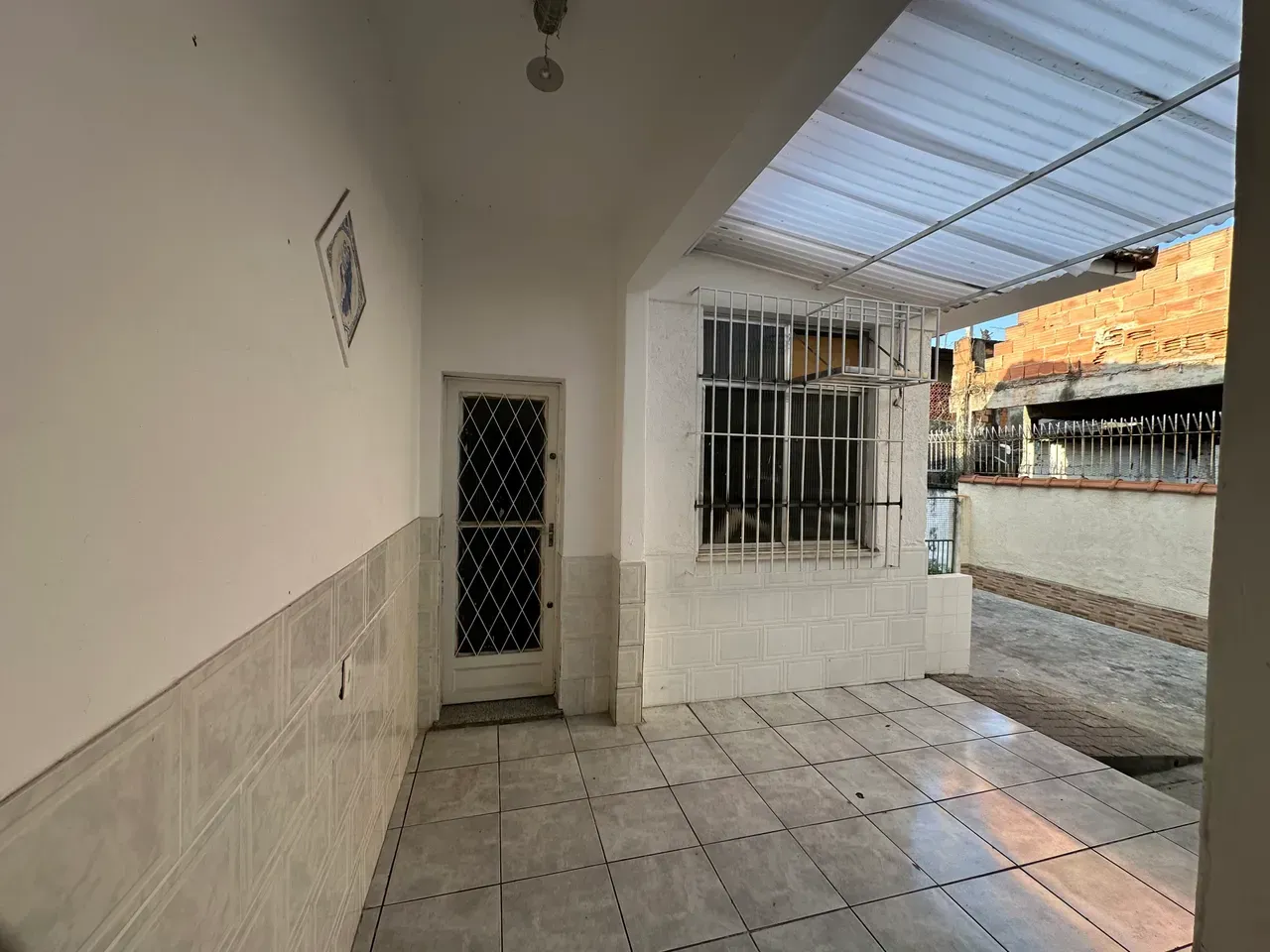 Casa com 4 quartos, 3 banheiros e 5 vagas — photo 7