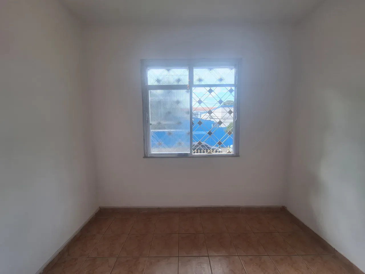 Unfurnished rental apartment with 2 bedrooms and 2 baths — photo 14