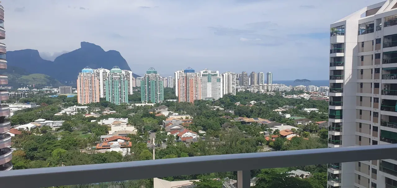 Mountain view in a 2-bedroom apartment, 80 m² — photo 2