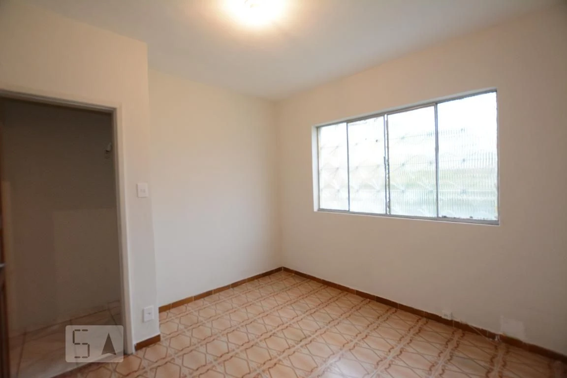 3-bedroom apartment with a glass-enclosed balcony — photo 61