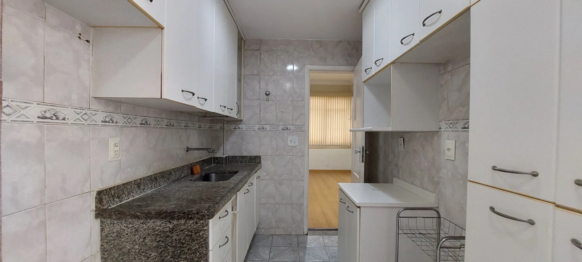 Apartment, 72 m², with wood or laminate floors