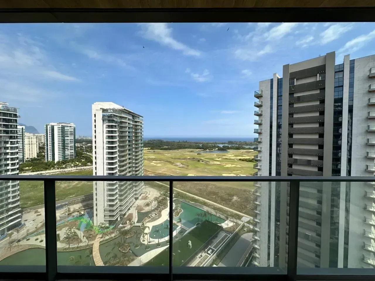 3-bedroom apartment with 6 bathrooms and 3 parking spots — photo 26