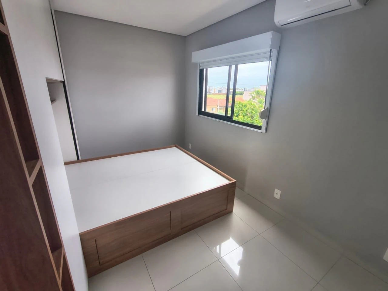 Apartment, 108 m², with floor-to-ceiling windows — photo 3