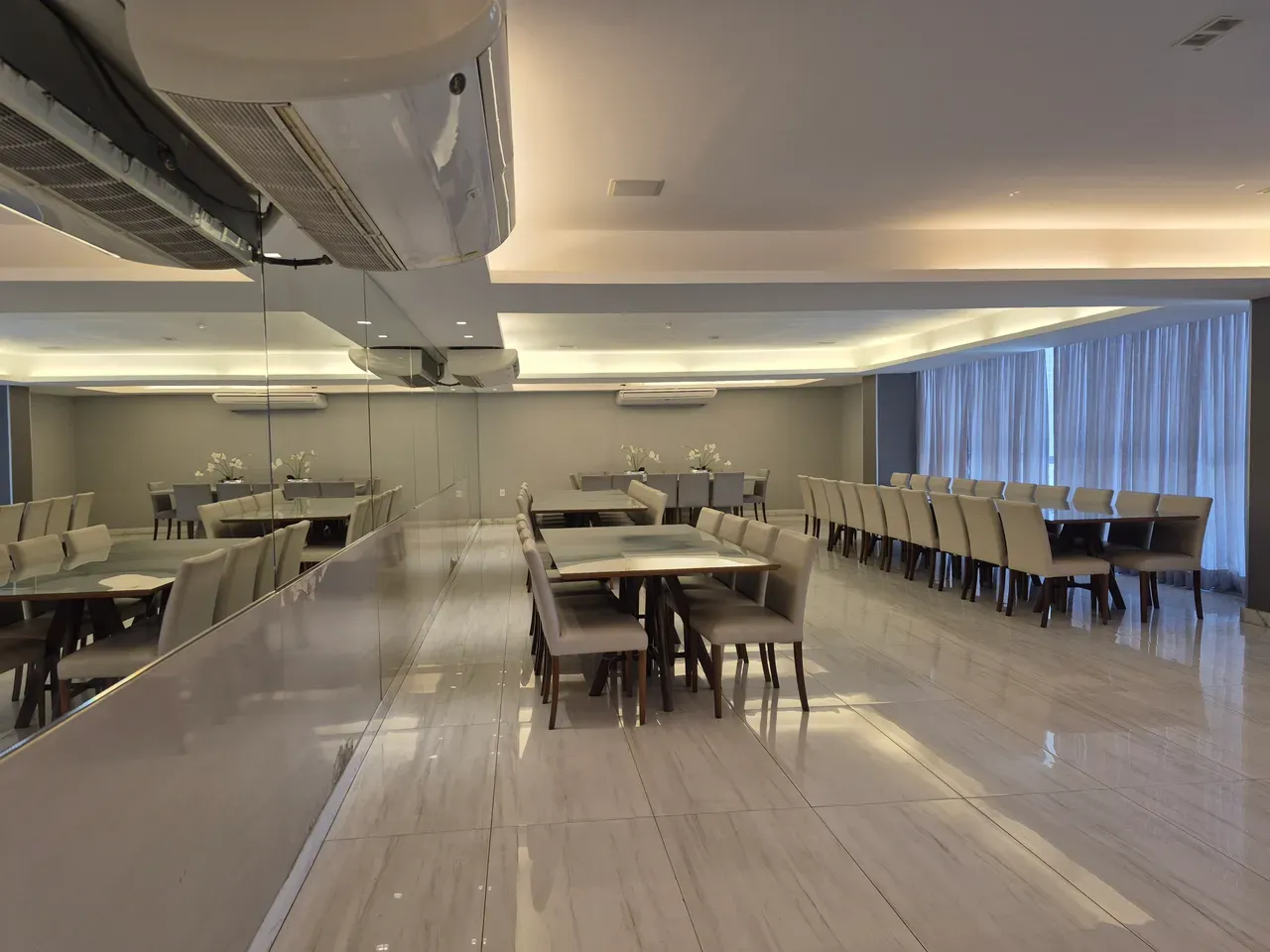 Furnished apartment, 136 m², with a private BBQ — photo 37