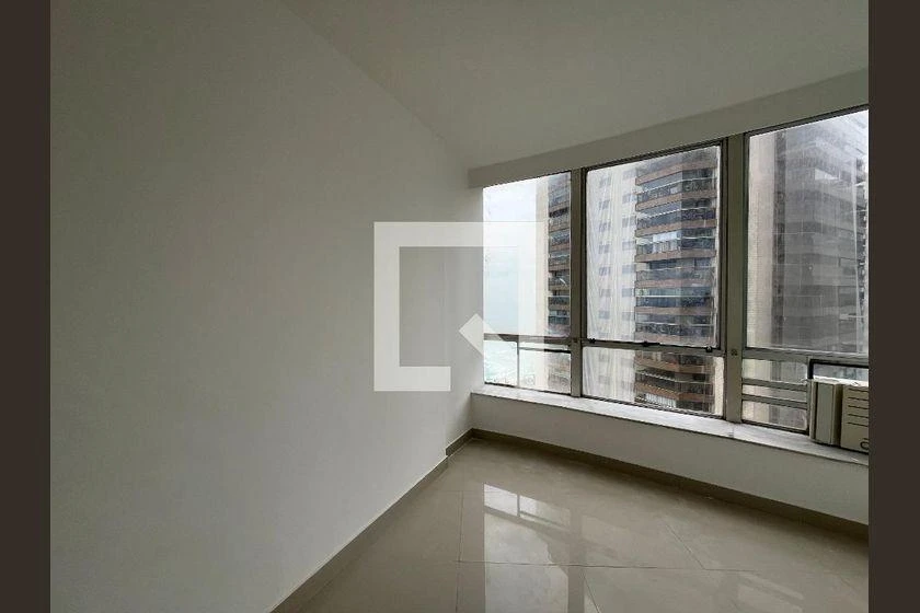 2 quartos e janelas do piso ao teto: apartamento de 90 m² — photo 20