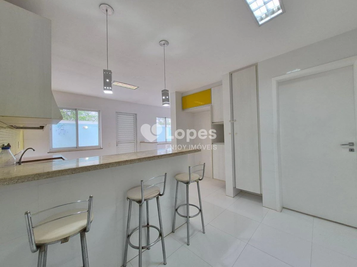 Будинок 247 м² з балконом із грилем та власним барбекю — photo 41