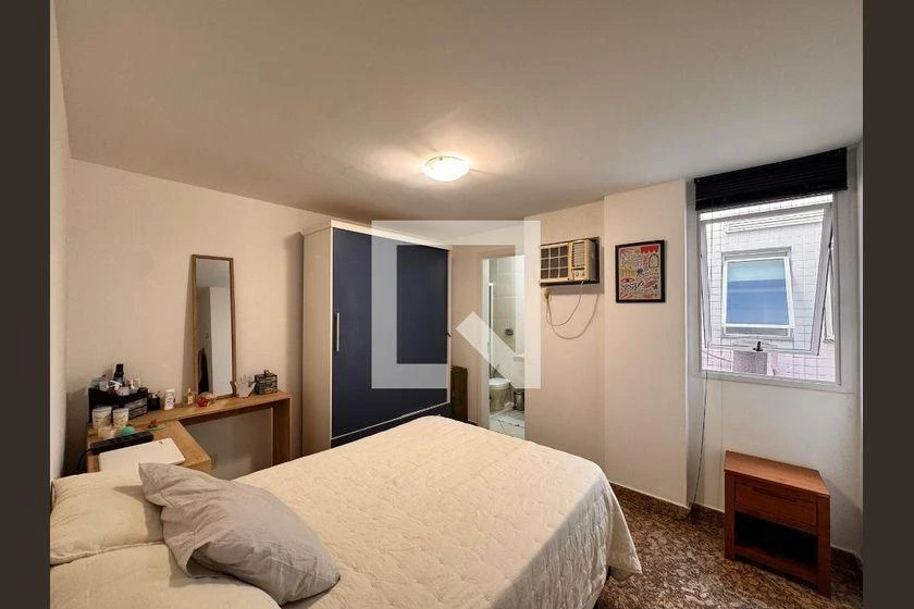 4 quartos e banheira: apartamento de 233 m² — photo 17