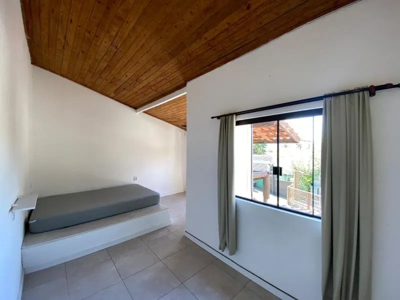 Apartamento mobiliado de 60 m² com 2 dormitórios e 1 banheiro — photo 16
