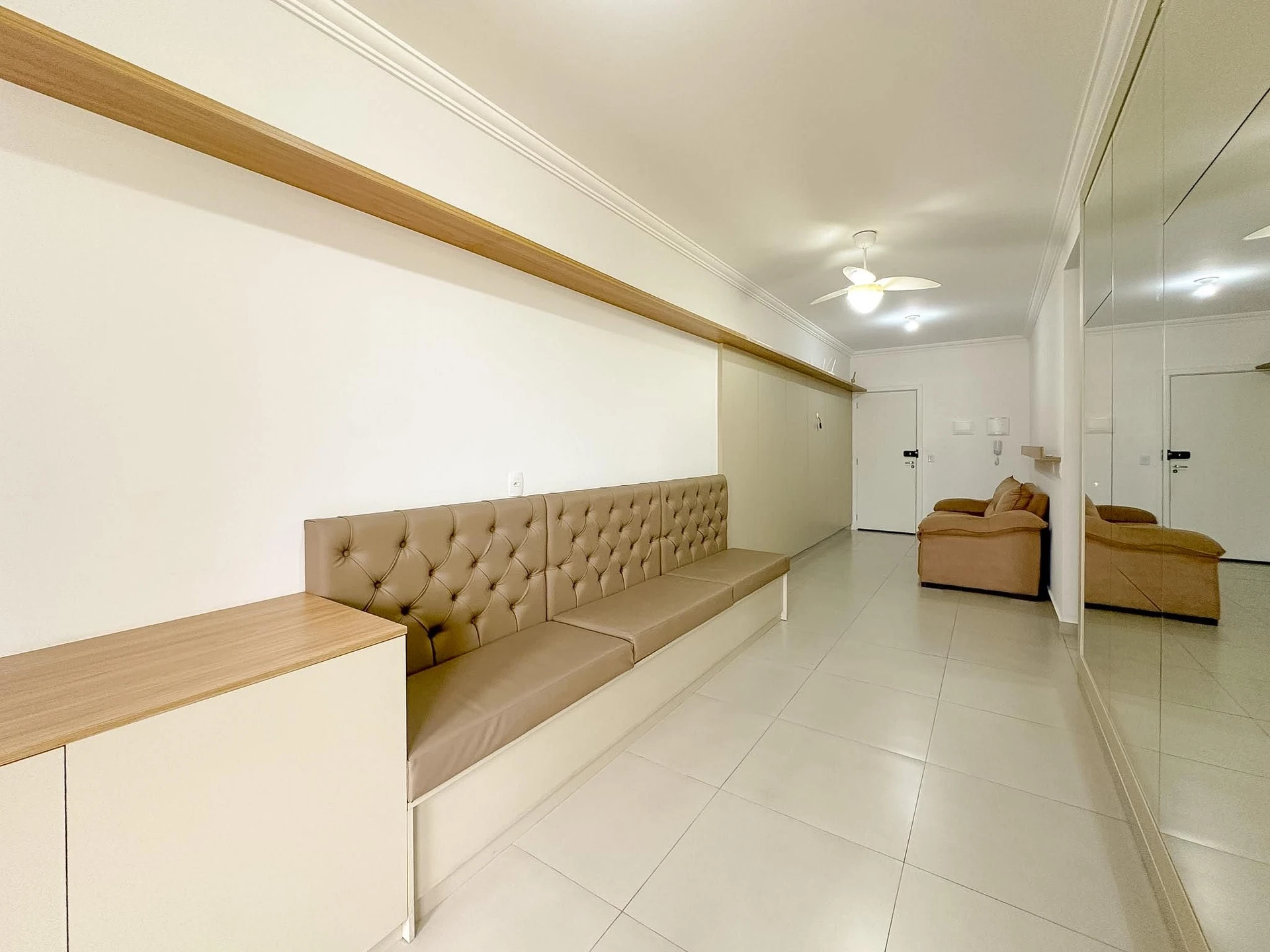 2-bedroom apartment, 1 with its own bathroom, 60 m² — photo 50