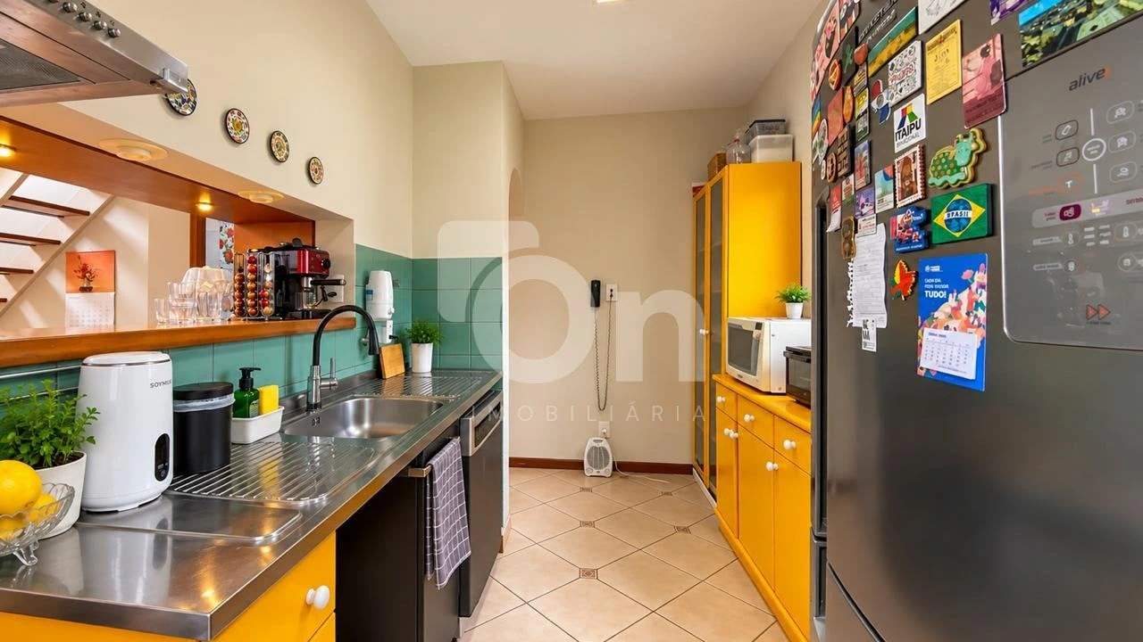Furnished house, 238 m², with a dishwasher — photo 14